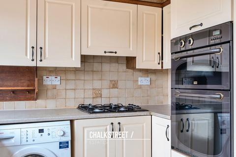 43 Simpson Road, Rainham, RM13 7LB