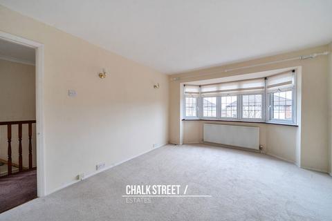 43 Simpson Road, Rainham, RM13 7LB