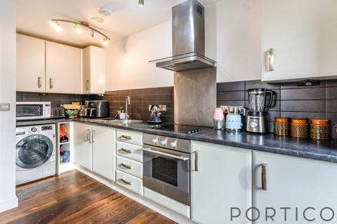 1 bedroom flat to rent, Felstead Street, E9