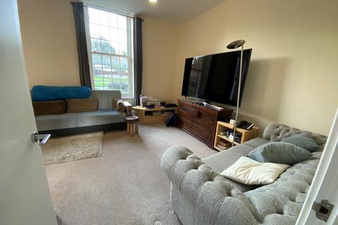 1 bedroom apartment to rent, Dillon Close, Epsom