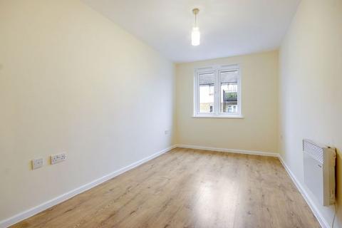 2 bedroom flat for sale, Cornell Court, Enstone Road, Enfield