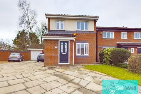 3 bedroom detached house for sale, Langtree Close, Manchester M28