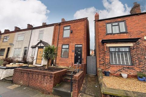 2 bedroom end of terrace house for sale, Chaddock Lane, Manchester M28