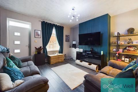 2 bedroom end of terrace house for sale, Chaddock Lane, Manchester M28