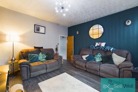 2 bedroom end of terrace house for sale, Chaddock Lane, Manchester M28