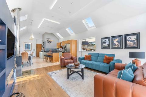 St Ives, 57 Meadowfoot Road, West Kilbride, KA23 9BY