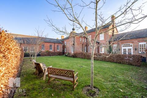 1 bedroom apartment for sale, Barton Hall Court, Bartons Road, Fordingbridge, SP6