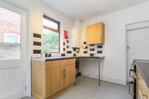 3 bedroom terraced house for sale, Honey Hill Road, Bedford MK40