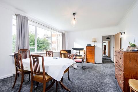 2 bedroom apartment to rent, London NW6