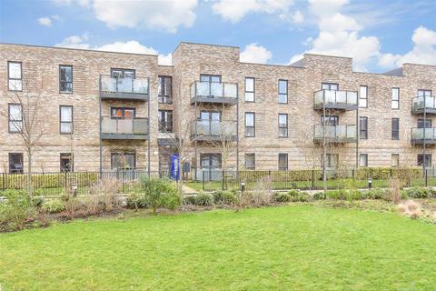 2 bedroom ground floor flat for sale, Salomons Grove, Southborough, Tunbridge Wells, Kent