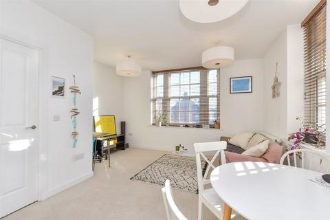 2 bedroom ground floor flat for sale, Manor Road, Brighton, East Sussex