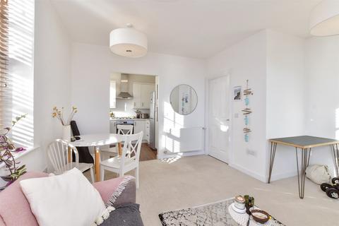 2 bedroom ground floor flat for sale, Manor Road, Brighton, East Sussex