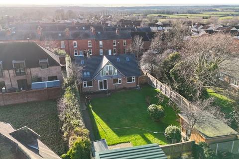 4 bedroom detached house for sale, St. Anns Road, Carlisle CA3