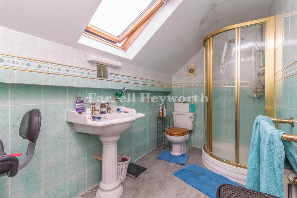 En Suite Bedroom 1