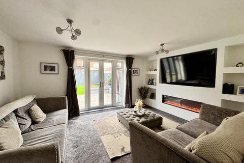 3 bedroom semi-detached house for sale, Austen Avenue, Flitwick, Bedfordshire, MK45 1GP