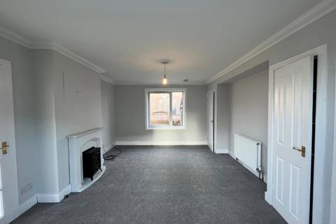 3 bedroom terraced house to rent, The Grove, Dumfries, DG1 1TN