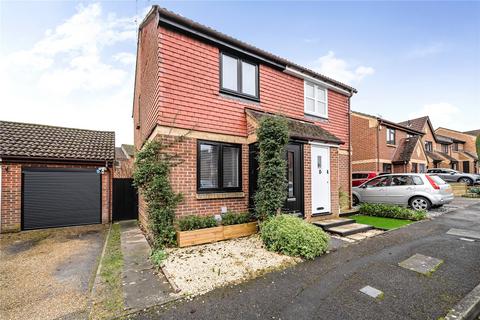 2 bedroom semi-detached house for sale, Hope Avenue, Bracknell, Berkshire