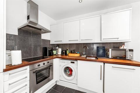 21 Paddock Gardens, London, SE19 3SB