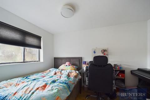 1 Barwick Road, Up Hatherley, Cheltenham, GL51 3UY