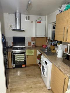 3 bedroom terraced house to rent, Stroud Gate, Harrow HA2