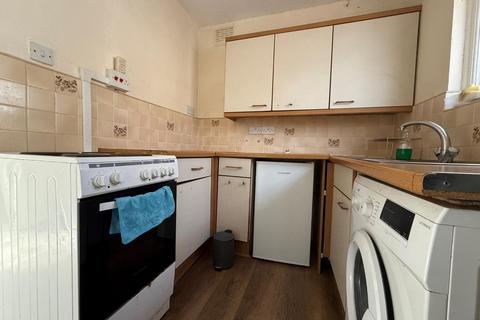 79 Norton Road, Northampton, NN2 7TL