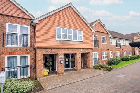 2 bedroom apartment for sale, Wordsworth Close, St. Albans AL3