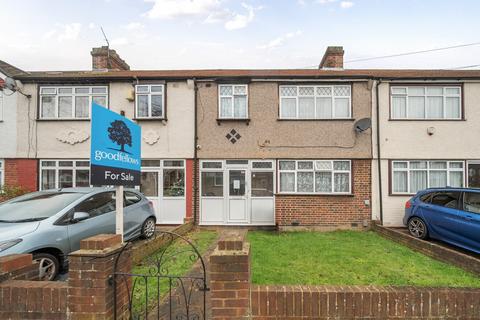 3 bedroom terraced house for sale, Brockenhurst Way, London SW16