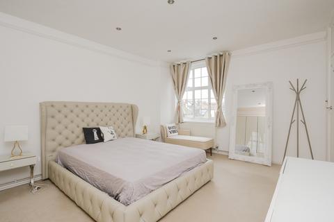 undefined, Raymond Court, Wimbledon SW19