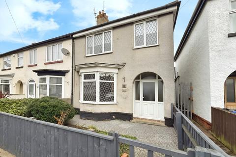 3 bedroom end of terrace house for sale, Hawthorne Avenue, Lincolnshire DN35