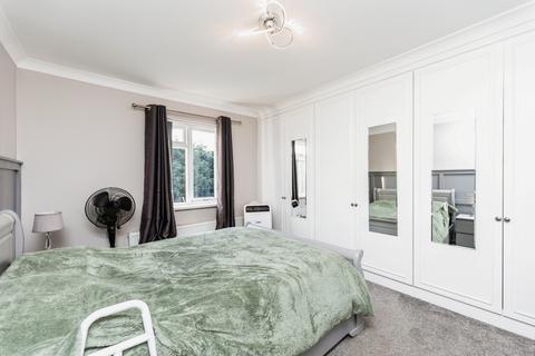 12 Glebelands, Knottingley, WF11 8DS