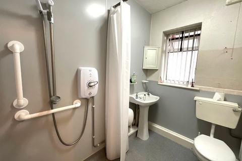 1 bedroom flat to rent, St. Christophers Flats, Hall Flat Lane, Doncaster