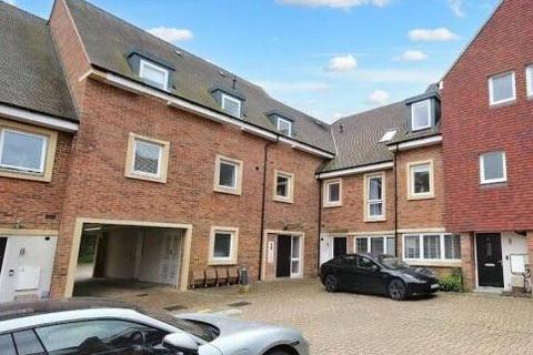 1 bedroom flat for sale, Cottonwood Close, Orpington BR6