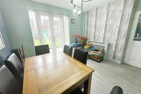 10 Acorn Road, Wednesfield, Wolverhampton, WV11 2NG