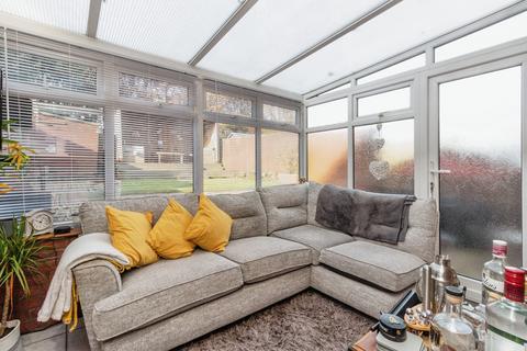11 Fellows Close, Little Dawley, Telford, TF4 3RN