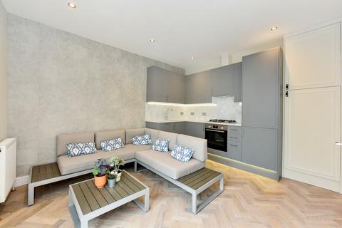 1 bedroom apartment to rent, Fulham Road, Fulham, SW6