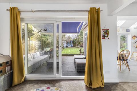 43 Beaumont Crescent, Cambridge, CB1 8QA
