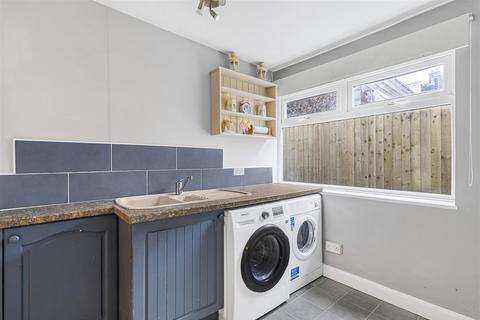 43 Beaumont Crescent, Cambridge, CB1 8QA