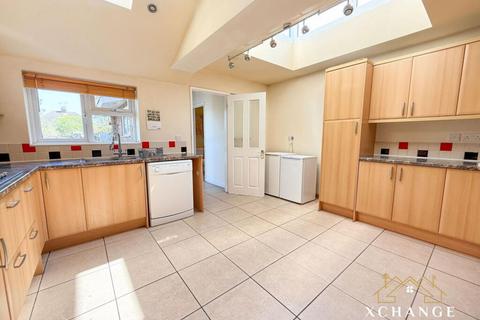 4 bedroom semi-detached house for sale, Daleway Road, Coventry CV3