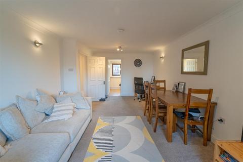 2 bedroom apartment for sale, Folland Court, Swansea SA3