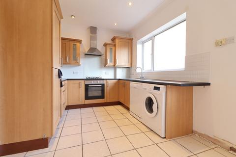 3 bedroom semi-detached house to rent, Tuckers Road, Loughborough, LE11