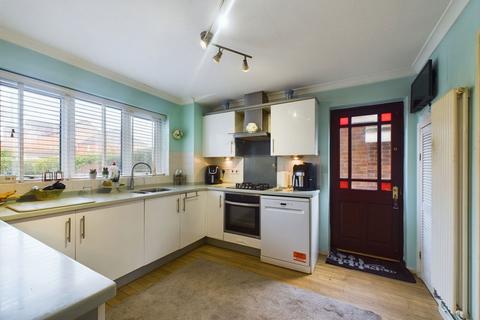 3 bedroom detached house for sale, Brick Kiln Road, Stevenage SG1