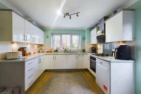 3 bedroom detached house for sale, Brick Kiln Road, Stevenage SG1