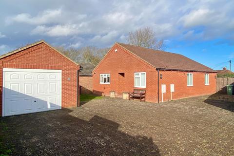 3 bedroom detached bungalow for sale, Gorse Road, Grantham, NG31