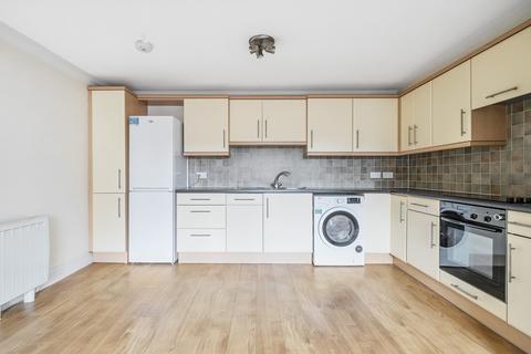 2 bedroom maisonette for sale, Wey Hill, Haslemere, Surrey, GU27