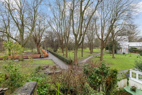 4 bedroom terraced house for sale, Margravine Gardens London W6 8RL