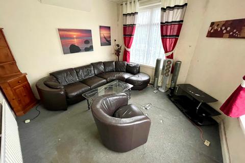 3 bedroom end of terrace house for sale, Fisher Street, Penn Fields, Wolverhampton, WV3