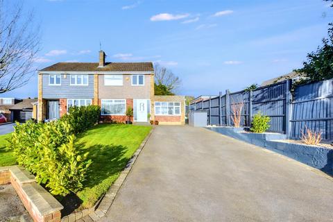 3 bedroom semi-detached house for sale, Hogarth Close