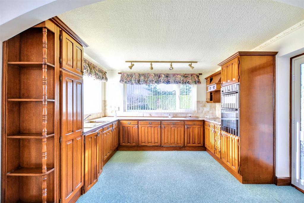 Kitchen Diner 2.jpeg