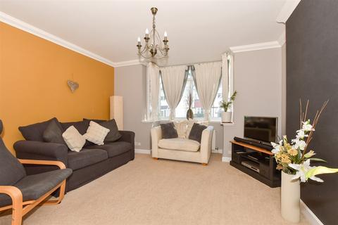 3 bedroom detached house for sale, Queensbridge Drive, Herne Bay, Kent