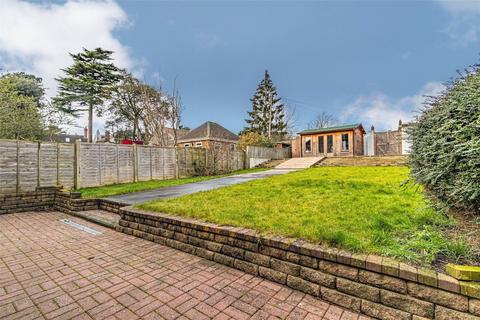 6 bedroom detached house for sale, Hesketh Crescent, Swindon SN3